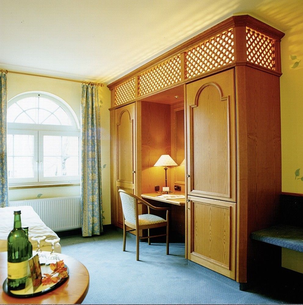 Hotel Spanischer Hof Gröditz Екстериор снимка