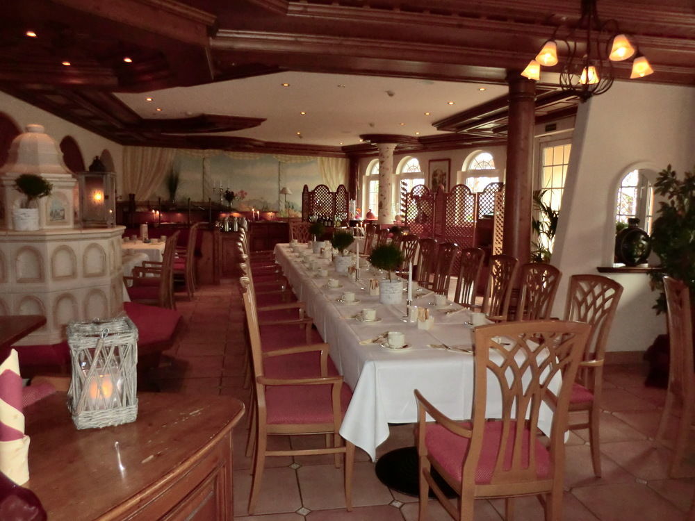Hotel Spanischer Hof Gröditz Екстериор снимка