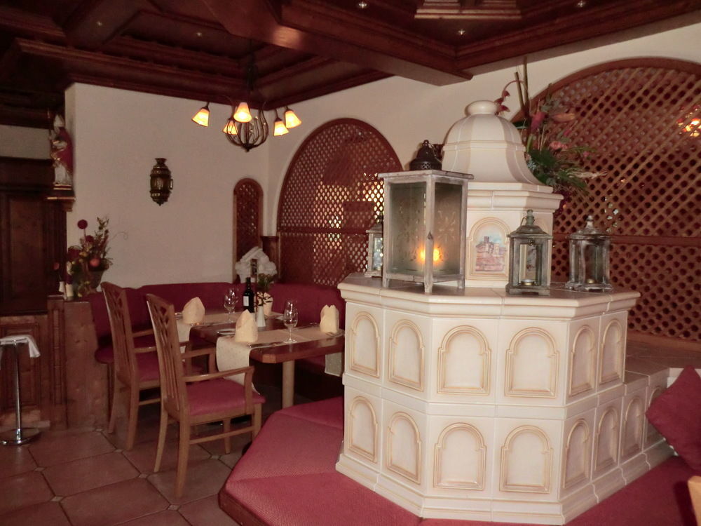 Hotel Spanischer Hof Gröditz Екстериор снимка