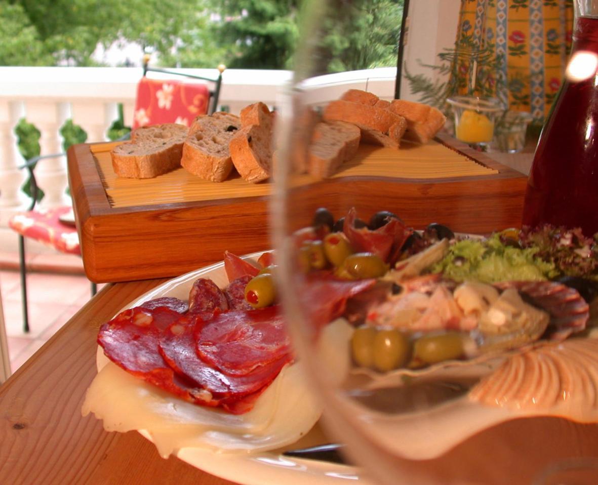 Hotel Spanischer Hof Gröditz Екстериор снимка